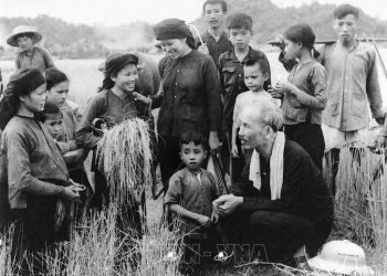 Chủ tịch Hồ Chí Minh: Lãnh tụ thiên tài, nhà cách mạng kiệt xuất, anh hùng dân tộc, danh nhân văn hóa thế giới