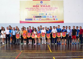 Riêng tư: Giao lưu thể thao Tổng công ty Giấy Việt Nam và Hội In Hà Nội