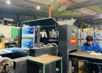 Giữ nhịp sản xuất từ những ngày đầu Xuân