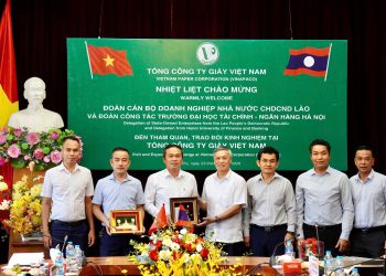 Đoàn cán bộ Doanh nghiệp Nhà nước Lào tham quan, trao đổi kinh nghiệm tại VINAPACO